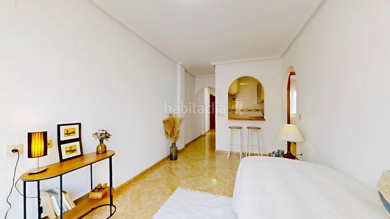 Foto c67a3f29-07d4-47d8-ab2b-6b52c1391337. Dachwohnung in calle rambla juan mateo garcia 79 in Torrevieja