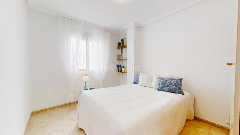 Foto cf24c8cc-cc2c-4144-844e-75c3fe5e7f08. Dachwohnung in calle rambla juan mateo garcia 79 in Torrevieja