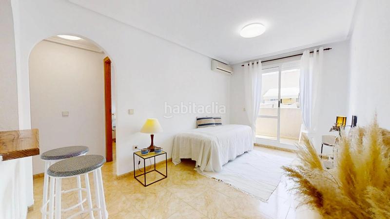 Foto fd4f182a-da92-45a1-b969-fdbd632009db. Dachwohnung in calle rambla juan mateo garcia 79 in Torrevieja