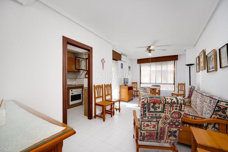 Foto cc08976f-bd66-4f1e-8eb0-624816bd64ec. Piccolo appartamento in calle gumersindo 49 in Las Piscinas Naturales Torrevieja