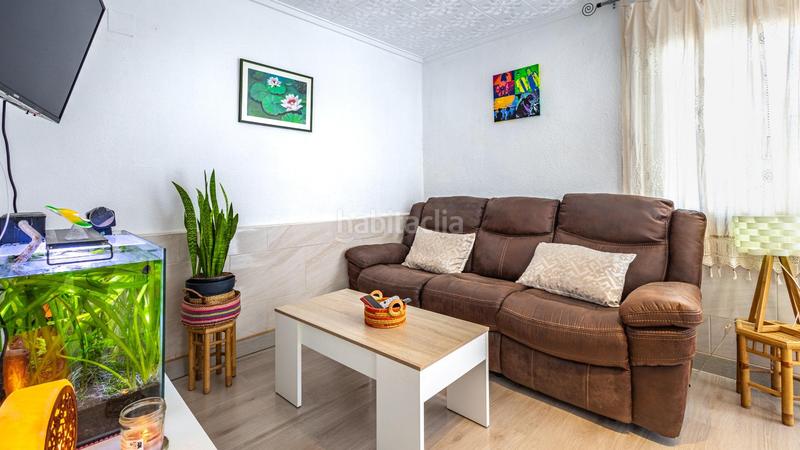 Foto b8d41a3d-b144-445b-a8b9-712c0014e392. Casa a Zona Carrefour - Urbanizaciones Torrevieja