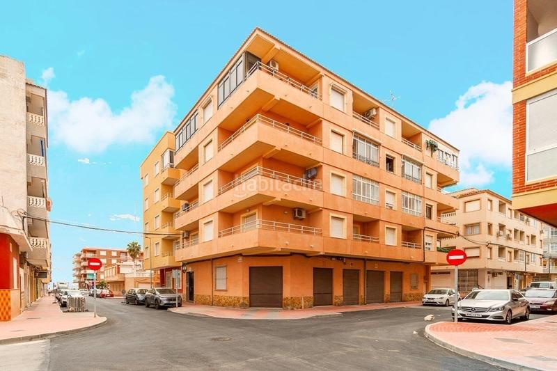 Foto 552ca498-15ee-4a45-aaec-15487ddb851a. Apartament a Playa de los Náufragos Torrevieja