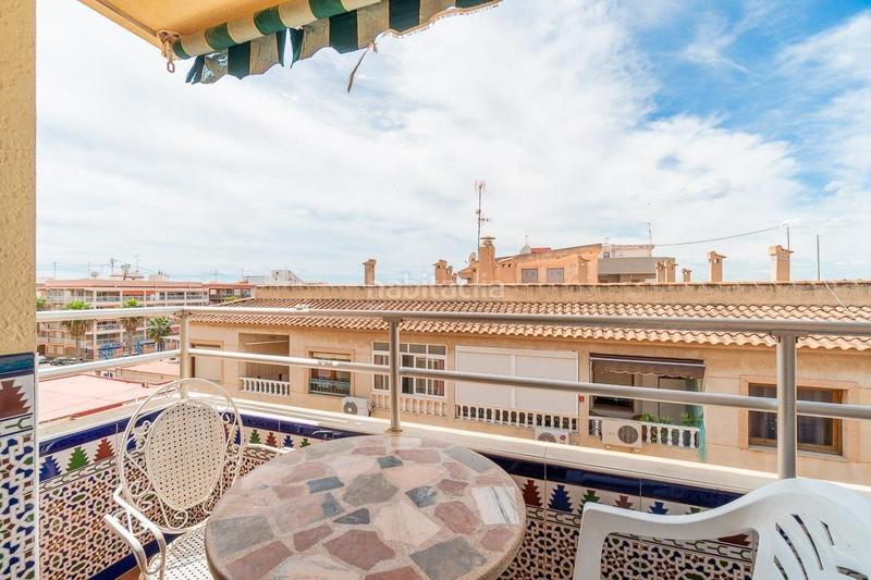 Foto c9ce1255-6542-4c50-9cc0-af4197207d94. Apartament a Playa de los Náufragos Torrevieja