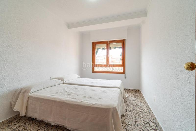 Foto e30755a1-b7f6-4f95-bb7a-2ef09bdd86e1. Apartament a Playa de los Náufragos Torrevieja