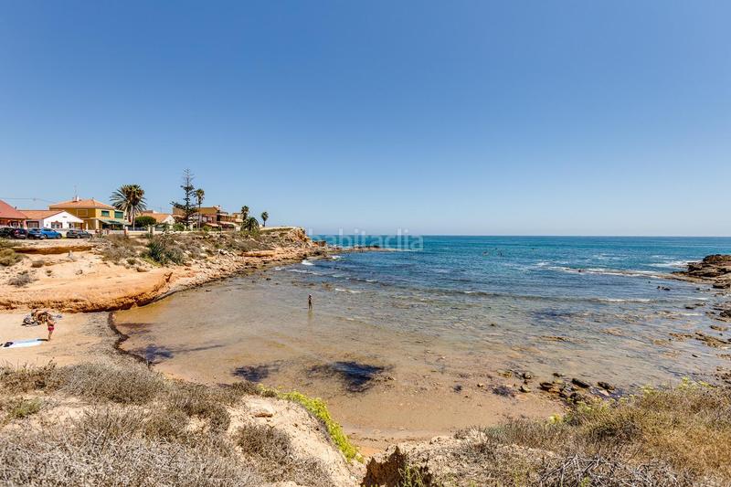 Foto 9d82b539-404a-4115-b3eb-df1c4065d3a3. Chalet  independiente con piscina privada en rosaleda, en Torrevieja