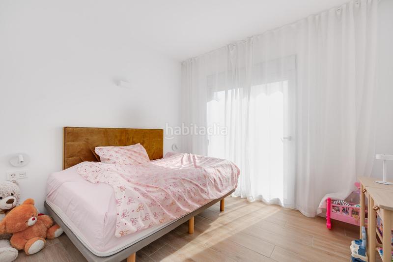 Foto a2768dca-8134-485d-acb0-47709d11725b. Chalet  independiente con piscina privada en rosaleda, en Torrevieja