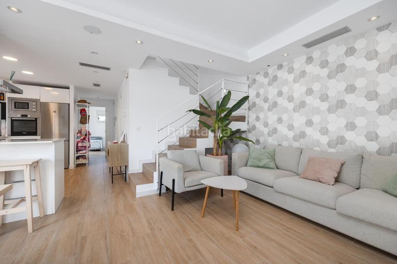 Foto c7a7af49-06dd-48ef-843a-4d309f4b20b4. Chalet  independiente con piscina privada en rosaleda, en Torrevieja