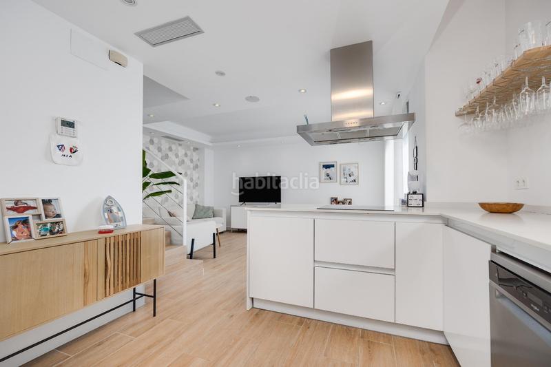 Foto d3eb09a0-ee24-4771-8c63-dc86f9965242. Chalet  independiente con piscina privada en rosaleda, en Torrevieja