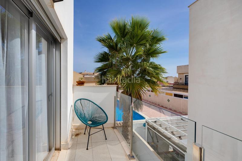 Foto df4bbc29-cc80-459e-b6a9-84dd28ffdbfe. Chalet  independiente con piscina privada en rosaleda, en Torrevieja