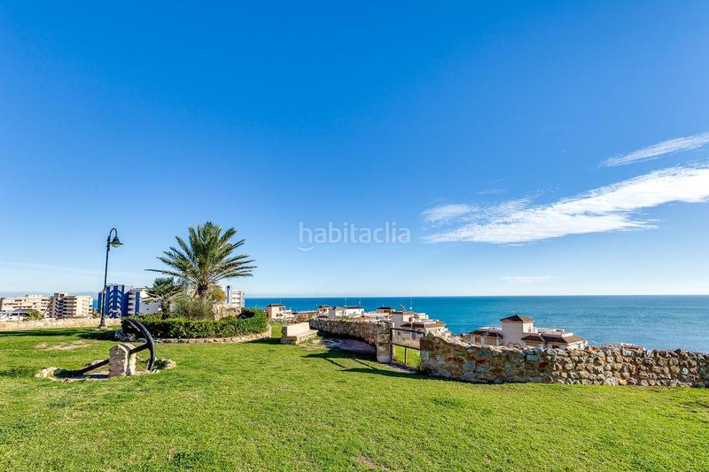 Foto eeab11b8-d642-4db9-89ee-565111629d50. Chalet  independiente con piscina privada en rosaleda, en Torrevieja