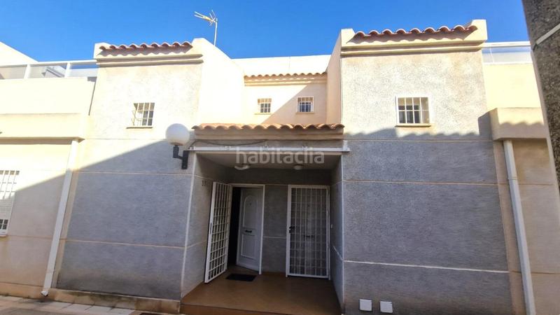 Foto b3b0258b-77a7-4ce6-b5a4-092c3f2e3521. Semi detached house with heating pool in Aguas Nuevas Torrevieja