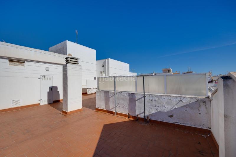 Foto 6afa8386-fc71-49be-aecc-cce9ad7bd90f. Dachwohnung in calle calle de vicente blasco ibáñez in Torrevieja