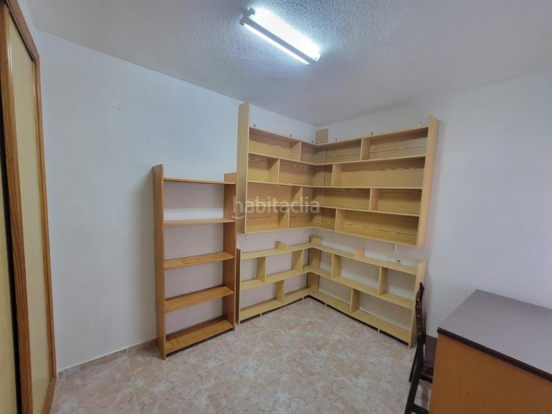 Foto 5dd8ec67-e42a-41dd-903c-7809b42889f4. Penthouse with parking in Zona Playa de los Locos Torrevieja