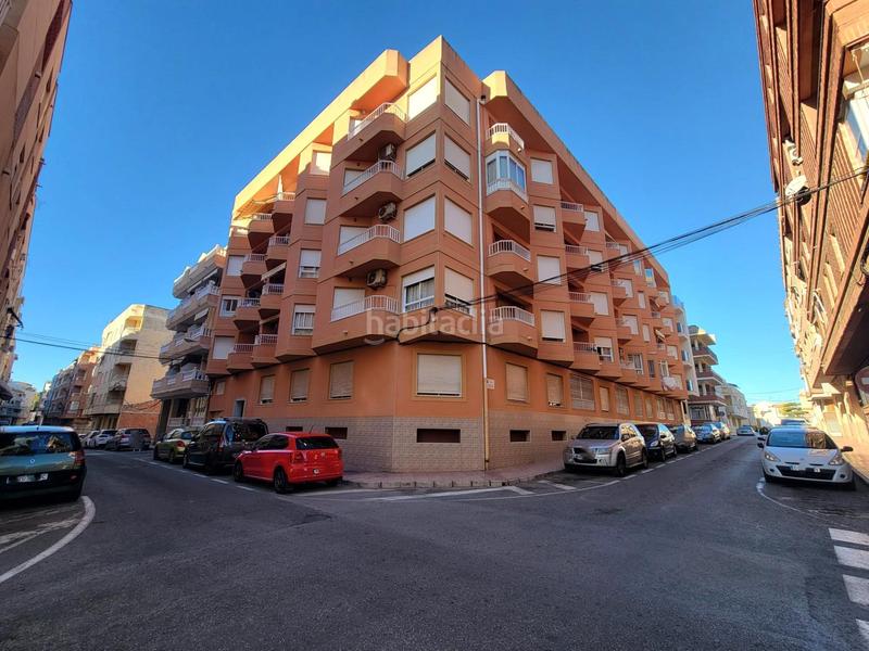 Foto 8bad366c-fb07-408d-9ede-99b7fa72cd75. Penthouse with parking in Zona Playa de los Locos Torrevieja