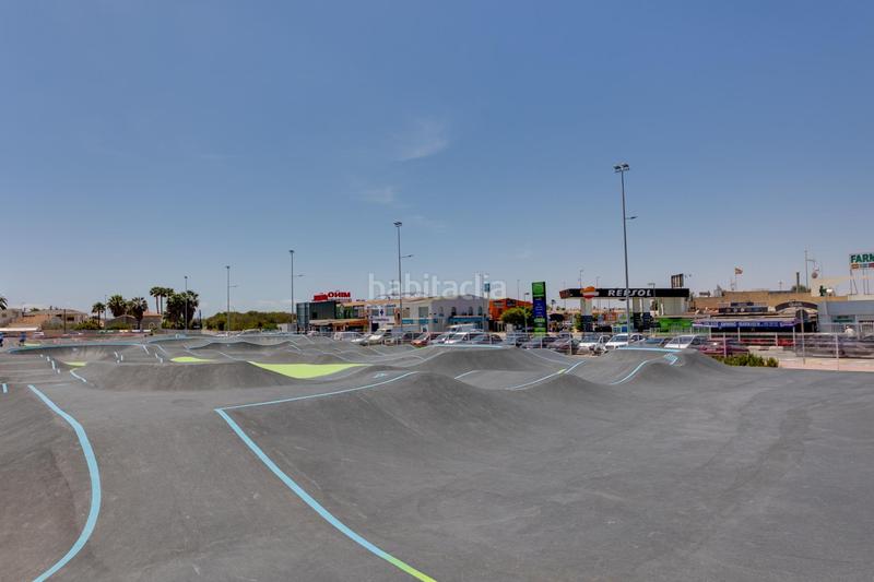 Foto ad5cead3-d0ca-4c76-9bca-57390184e75f. Casa a schiera in Zona Carrefour - Urbanizaciones Torrevieja