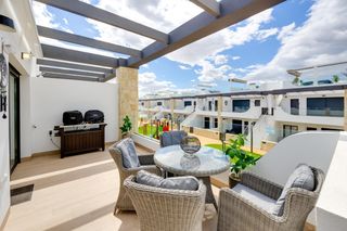 Casa in Zeniamar - Horizonte - La Campana. Precioso bungalow planta alta con solárium, terraza, piscina y g