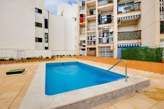Apartament a Zona Playa del Cura. Se vende luminoso apartamento en el corazon de la playa del cura
