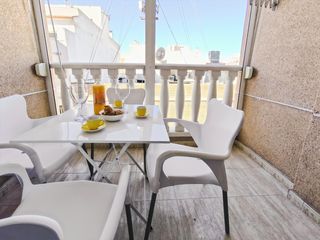 Apartament  Calle del maestro francisco casanovas. Piso en venta en torrevieja centro con garaje privado y a minuto