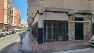 Local Comercial a Las Piscinas Naturales