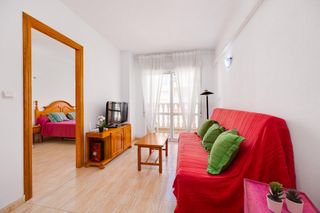 Apartment in Calle calle san pascual 235b. Apartamento de 2 dormitorios con piscina comunitaria en torrevie