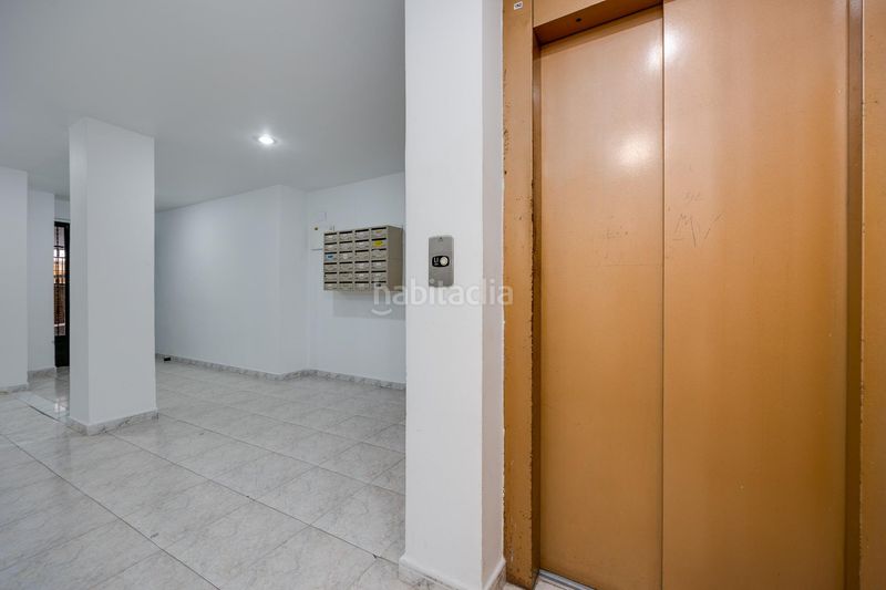 Foto 550f37b8-f30f-4eff-b11b-62da0f521cdb. Aparcament cotxe a Zona Playa del Cura Torrevieja