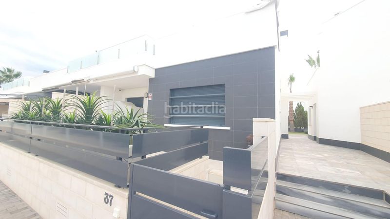Foto 8761279a-53d1-4ca0-892e-5ccb6411cb01. Dúplex a calle cabo la nao 37 a Lomas de Cabo Roig - Los Dolses Orihuela