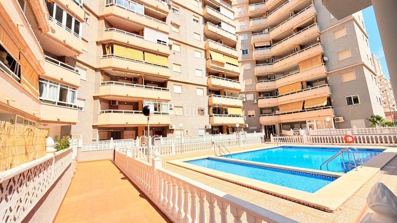 Foto fc162f77-b600-431a-bce9-586f4d787394. Pis amb calefacció piscina a nueva Torrevieja Torrevieja