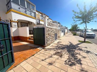 Maison  Calle calle teresa berganza. Bungalow planta baja en jardin del mar