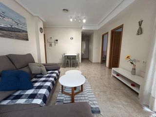 Flat in Calle almudena 15. Luminoso piso con garaje a 3 calles de playa del cura y paseo