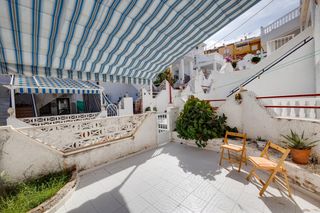 Casa in Cabo Cervera. Se vende bonito bungalow en planta baja, orientado al sur con vi