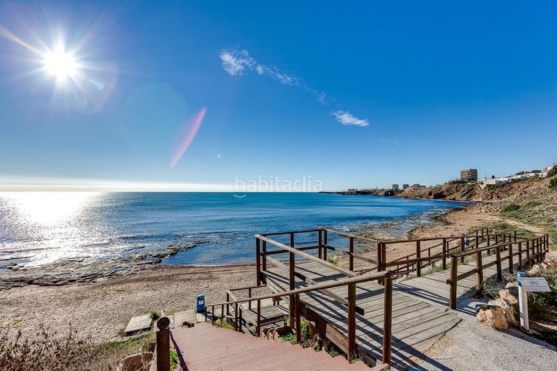 Foto d91d4d7f-4dad-478b-ad15-eba2d0174266. Casa a Cabo Cervera Torrevieja