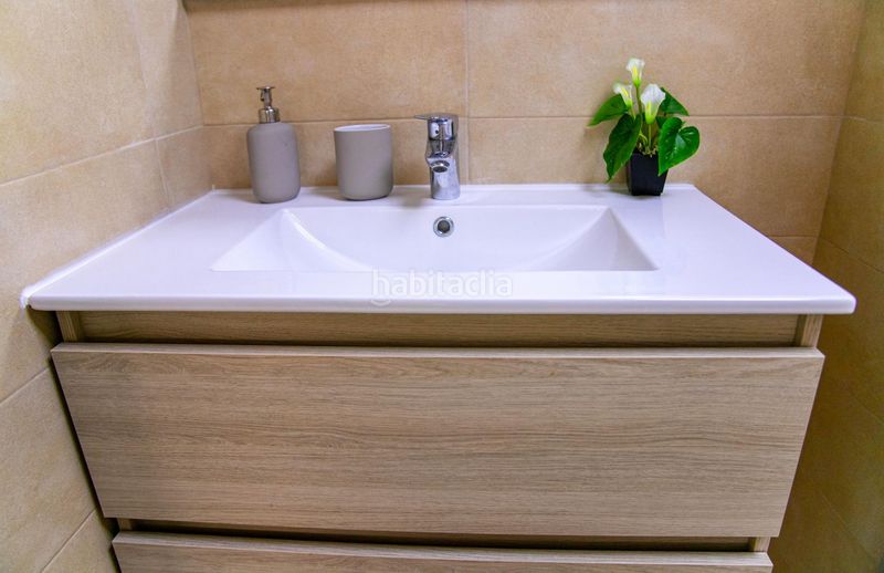 Foto b13a3643-8206-4164-826b-1133b6a20b4a. Apartament amb aparcament piscina a El Molino Torrevieja