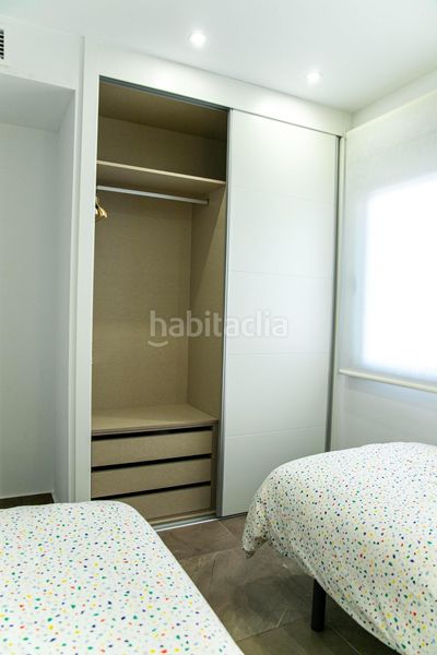 Foto f52237e2-ea93-4e33-b79d-3e37cd2d8fd5. Apartament amb aparcament piscina a El Molino Torrevieja