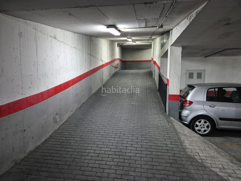 Foto 7b88e198-8a95-41fe-92d5-f7e3499c1c10. Aparcament cotxe a Centro - Muelle Pesquero Torrevieja