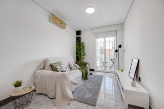 Apartament a Salinero 20. Apartamento reformado de 2 dormitorios con piscina comunitaria c