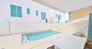 Casa a El Mojón. Moderno bungalow planta baja de 3 dormitorios con piscina privad