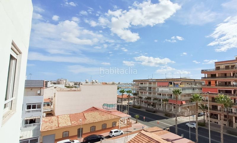 Foto a9e64498-41cd-4827-afc2-d9e3e7be8ae8. Àtic a Playa de los Náufragos Torrevieja