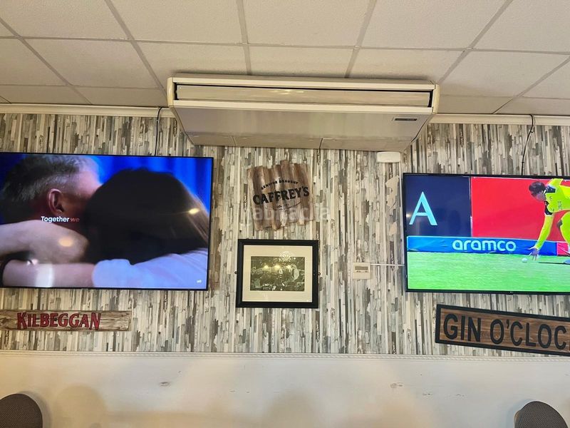 Foto a43d543f-08b1-463e-a788-125cbfa2db57. Traspaso local comercial traspaso ipg sports bar altos de cabo roig costa en Orihuela
