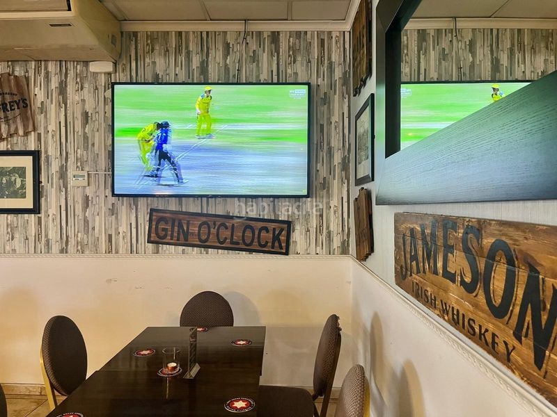 Foto bc59e477-8664-46ee-a75e-b3093e672601. Traspaso local comercial traspaso ipg sports bar altos de cabo roig costa en Orihuela