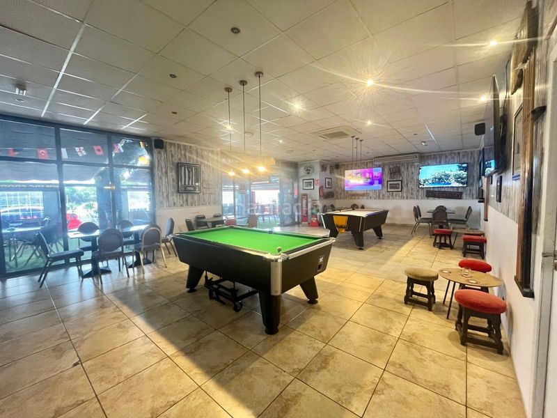 Foto e3b20ad1-e7c3-4edf-827a-3fa653d97584. Traspaso local comercial traspaso ipg sports bar altos de cabo roig costa en Orihuela
