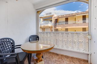 Apartment  Calle ramon gallud. Apartamento de dos dormitorios a escasos 150 metros de la playa