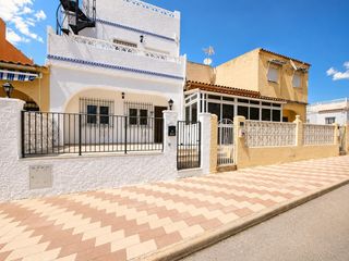 Casa a schiera  Calle parque del miño. Bungalow adosado listo para entrar a vivir en urbanización marin