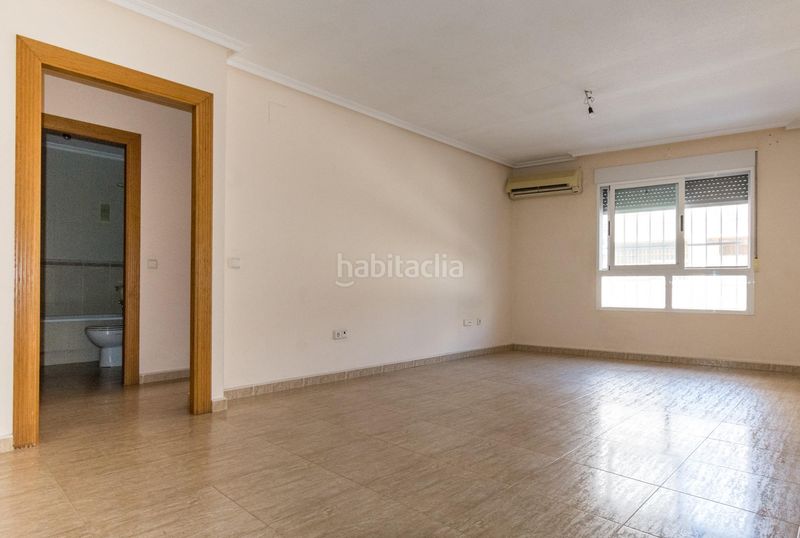 Foto c059bd89-fe36-470e-bcdd-351bb8fbb0f8. Apartament a El Molino Torrevieja