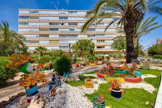 Apartament a EUROPEOS LOS