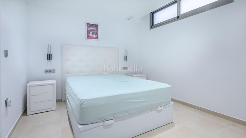 Foto fddbca48-22ba-4509-bc64-0f64492573e2. Xalet amb aparcament piscina a Los Almendros Orihuela