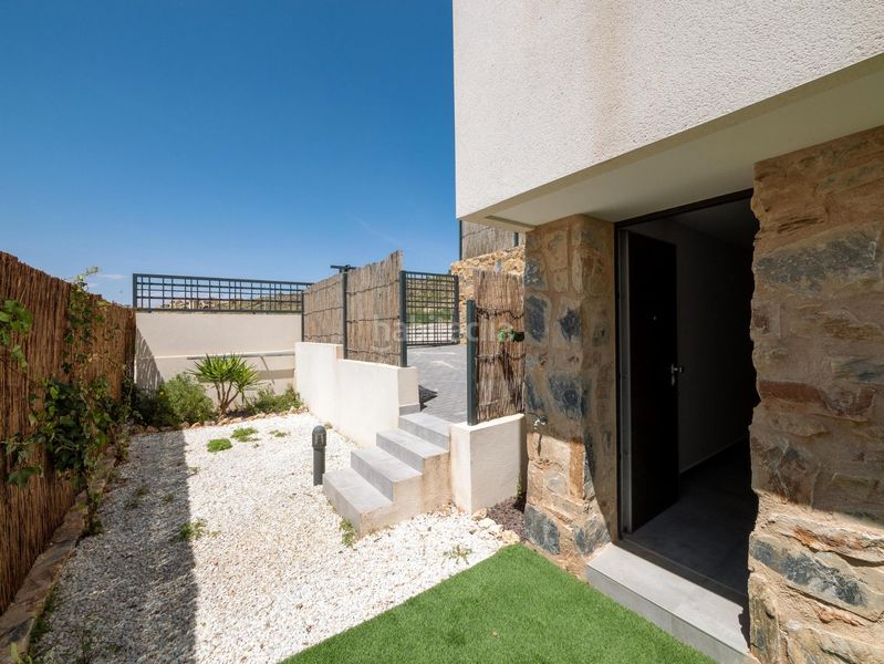 Foto 5be76e0f-e016-4e8e-bdf2-2e3a6fe5424d. Xalet amb aparcament piscina a Algorfa