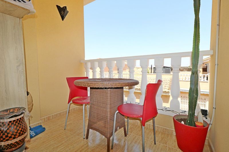 Foto 2d91cb46-4cf8-4fe9-80da-c9d9d8fbcc33. Ático  con solarium y piscina comunitaria por 127,000 en Formentera del Segura