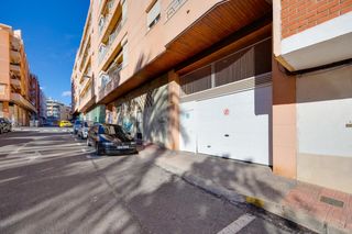 Aparcament cotxe a Calle galeon 2. Plaza de garaje  trastero, comodidad y seguridad en el corazón d