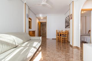 Apartament  Calle moriones. Amplio y luminoso apartamento de 2 dormitorios cerca de playa de