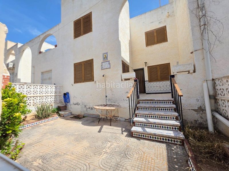 Foto 30b25bf1-748b-4767-b423-d6137a2afe31. Casa pareada dúplex en calas blancas, , a 750 metros del mar en Torrevieja